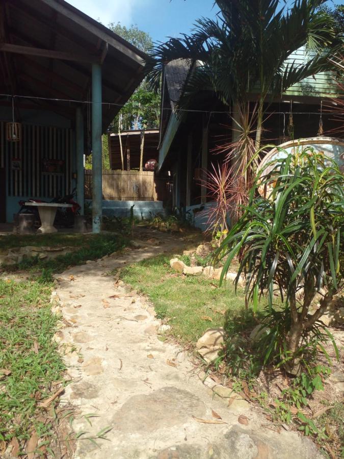 Chor Chaba Hotel Ko Kut Exterior photo